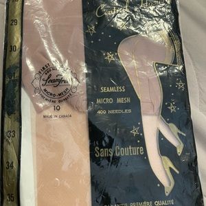 Vintage seamless nylons